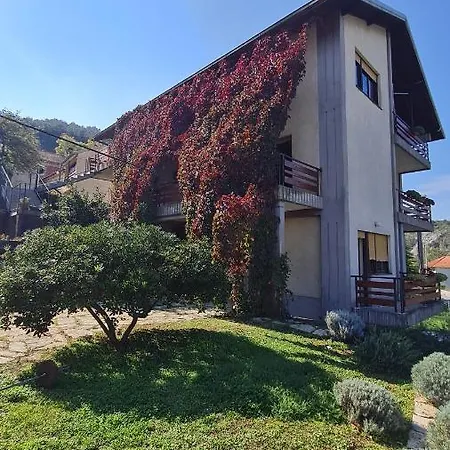 Gæstehus Apartman Nada Zunic Knin