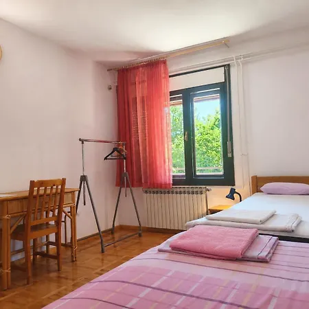 Apartman Nada Zunic * Knin