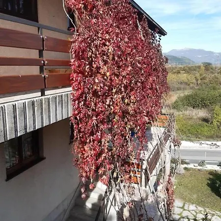 Guest house Apartman Nada Zunic