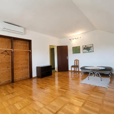 Apartman Nada Zunic Guest house *