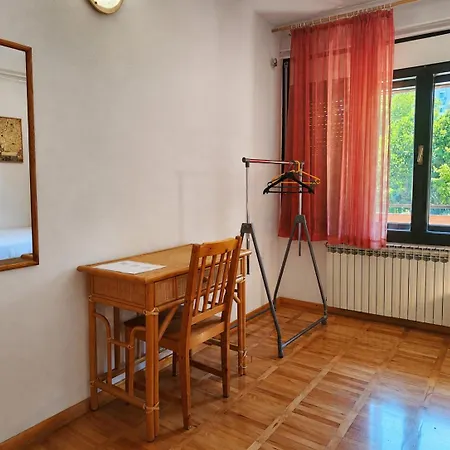 Apartman Nada Zunic Guest house *