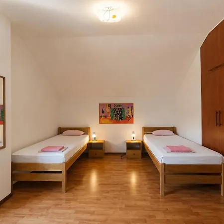 Apartman Nada Zunic * Knin